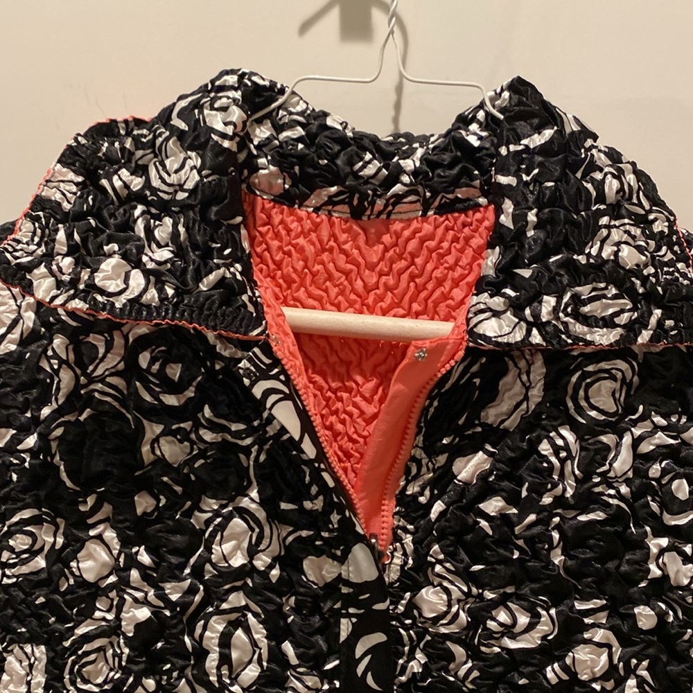 UBU Reversible‎ Vest - Picture 2 of 7